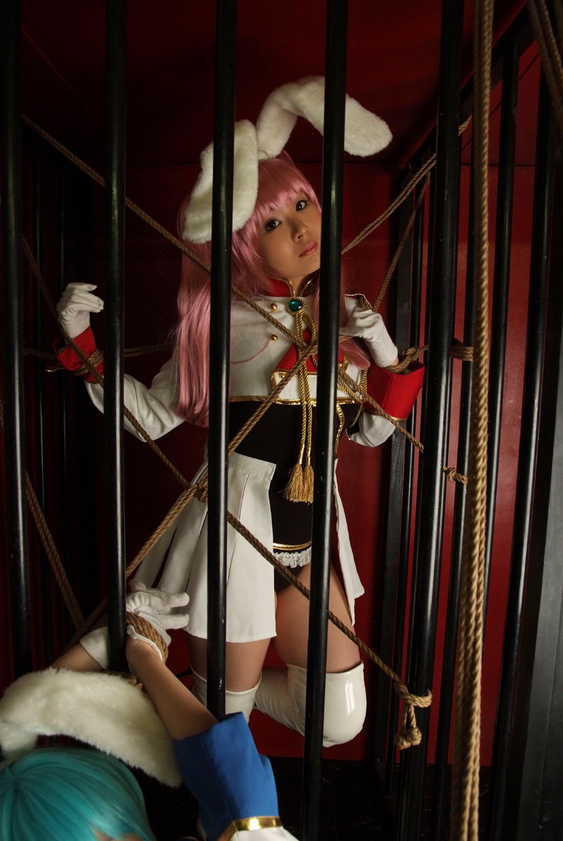 [Cosplay]  Umineko no Naku Koro ni - Sexy Cosplay